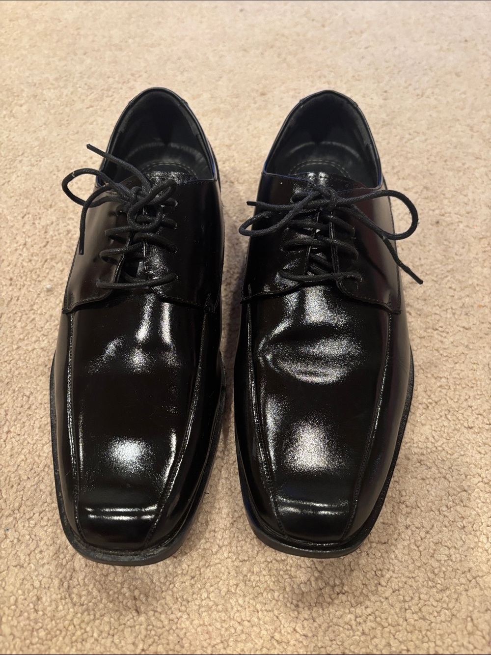 Stacy Adams Black Patent Leather Lace-Up Oxfords